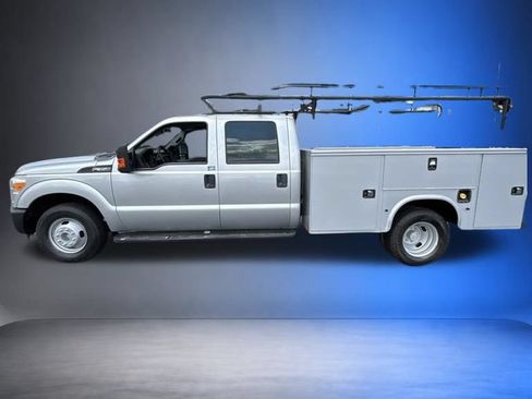 Used 2015 Ford F350 XL w/ Power Equipment Group RWD image 3