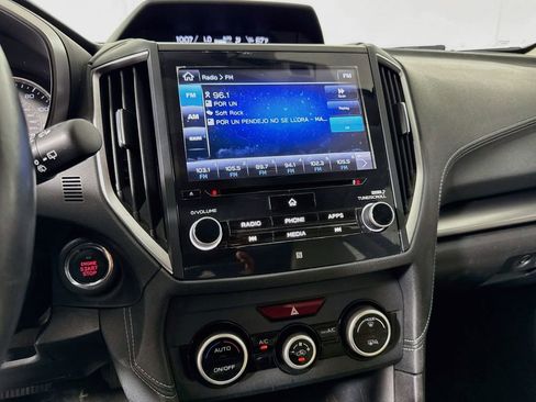 Used 2017 Subaru Impreza 2.0i Limited w/ Moonroof/BSD & Rcta/Eyesight AWD/4WD image 9