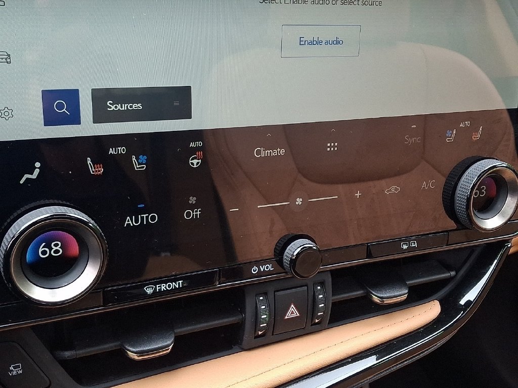 Used 2026 Lexus NX 350h AWD w/ Cold Area Package image 17