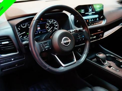 Certified 2023 Nissan Rogue SL w/ SL Premium Package AWD/4WD image 9