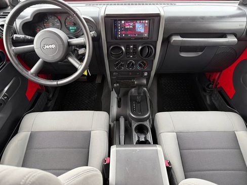 Used 2009 Jeep Wrangler X image 12