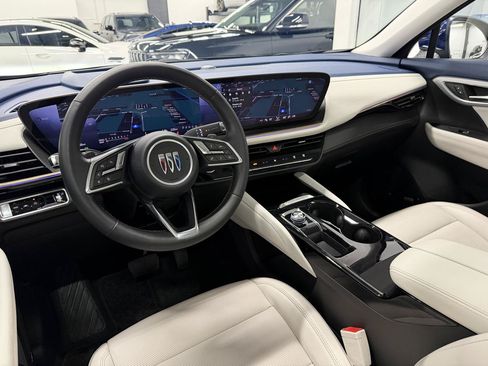 Used 2025 Buick Envision Avenir AWD/4WD image 16
