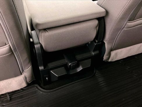 Used 2019 Ford F150 XLT w/ Equipment Group 301A Mid image 11