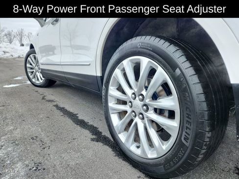 Used 2018 Cadillac XT5 Platinum image 17