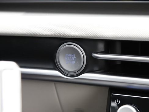 New 2026 Hyundai Tucson Limited image 21