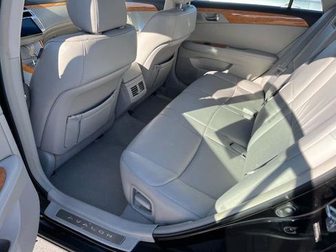 Used 2007 Toyota Avalon XLS image 6