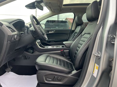 Used 2022 Ford Edge SEL w/ Convenience Package image 25