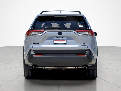 Certified 2024 Toyota RAV4 LE AWD/4WD image 4