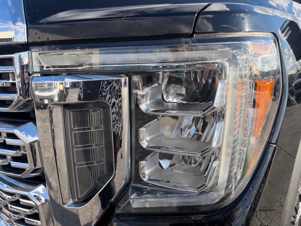 Used 2020 GMC Sierra 2500 Denali w/ Technology Package AWD/4WD image 12