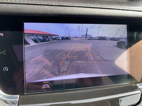 Used 2023 Cadillac XT6 Sport image 17