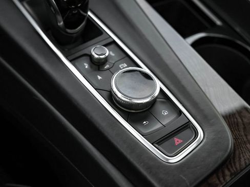 Used 2021 Cadillac Escalade Sport Platinum w/ LPO, Floor Liner Package image 32