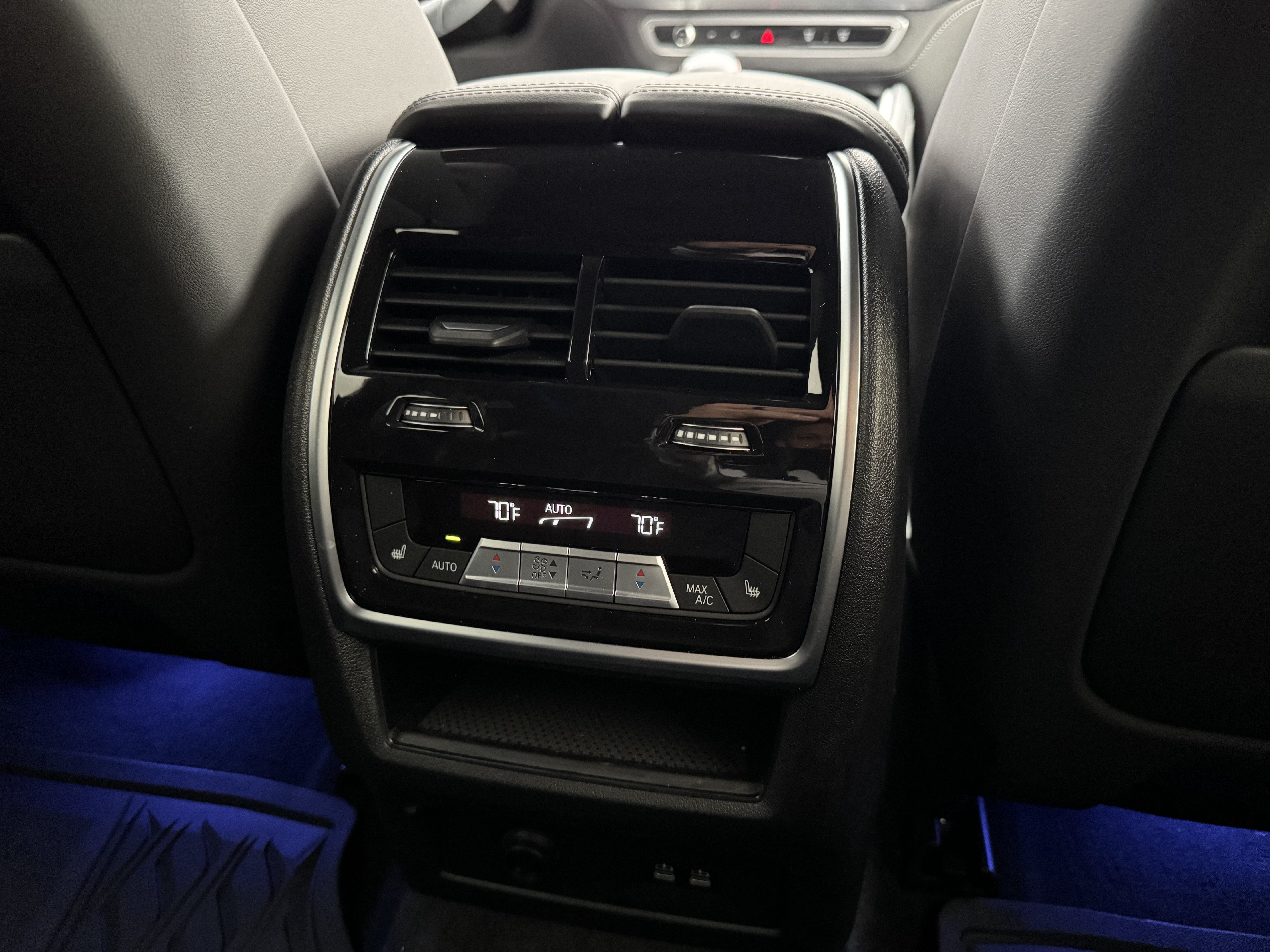 Used 2024 BMW XM AWD/4WD image 29