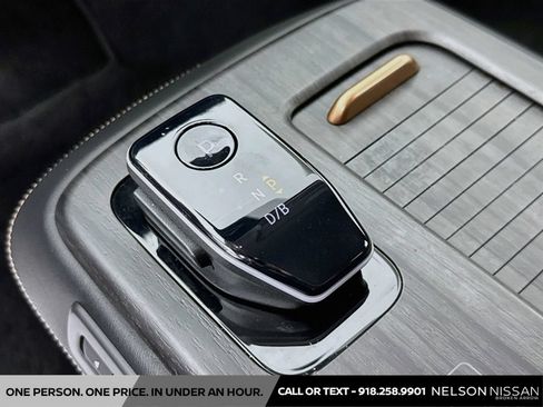 Certified 2024 Nissan Ariya FWD image 17