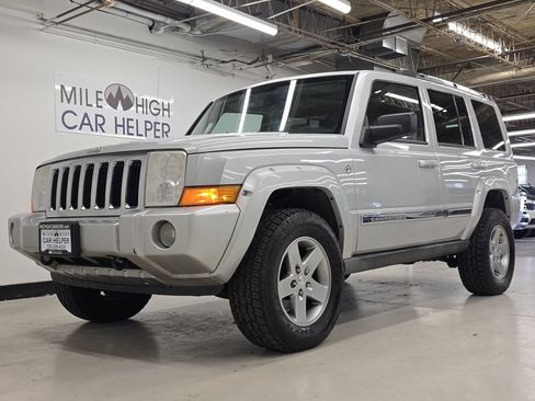 Used 2006 Jeep Commander Limited w/ Trailer Tow Group IV AWD/4WD image 15