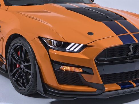 Used 2020 Ford Mustang Shelby GT500 w/ Technology Package RWD image 45