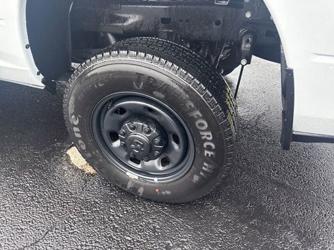 Used 2025 RAM 2500 Tradesman AWD/4WD image 9