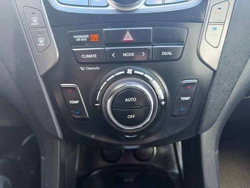 Used 2014 Hyundai Santa Fe Sport 2.0T w/ Navigation Package 06 AWD/4WD image 21