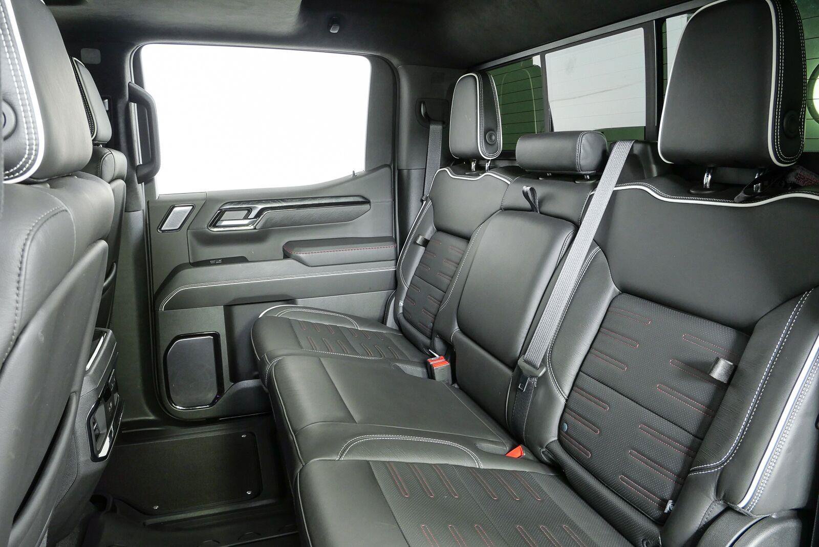 Used 2022 GMC Sierra 1500 AT4X AWD/4WD image 18