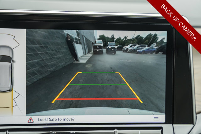 Used 2025 Volkswagen Atlas SE AWD/4WD image 15