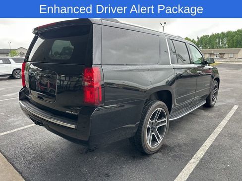 Used 2020 Chevrolet Suburban Premier w/ Max Trailering Package AWD/4WD image 4