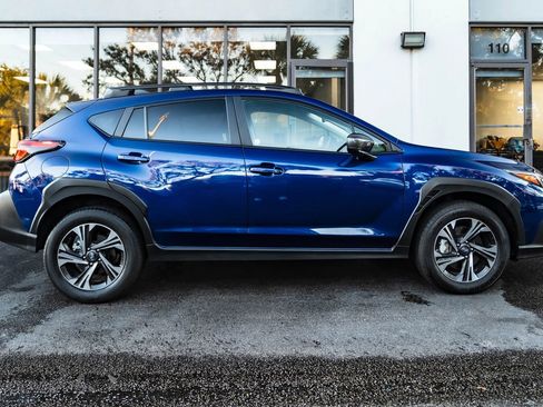 Used 2025 Subaru Crosstrek 2.0i Premium AWD/4WD image 7