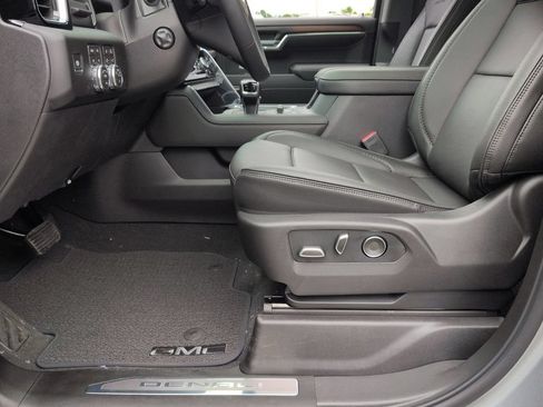 New 2026 GMC Sierra 1500 Denali w/ Technology Package AWD/4WD image 10