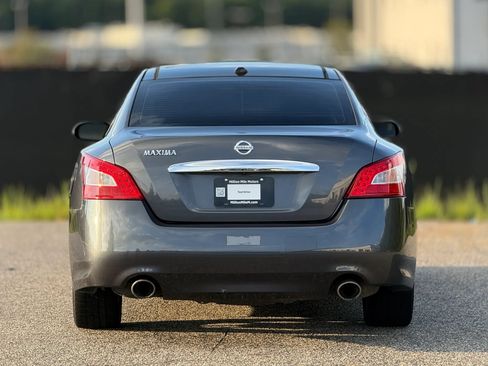 Used 2011 Nissan Maxima 3.5 SV w/ Premium Pkg FWD image 4