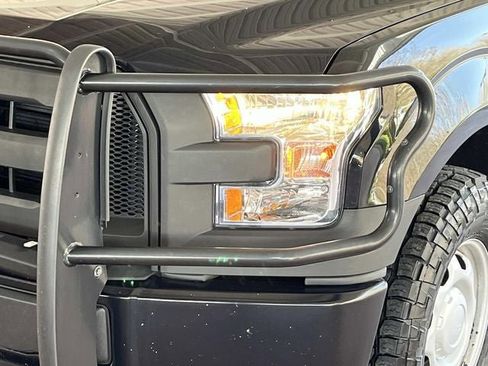 Used 2016 Ford F150 XL w/ Equipment Group 101A Mid image 11