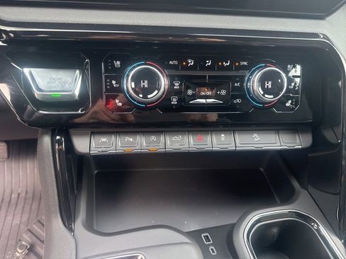 New 2026 GMC Sierra 1500 AT4 w/ AT4 Premium Package image 24