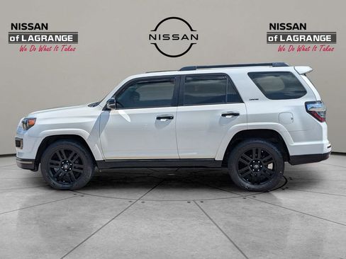 Used 2021 Toyota 4Runner Nightshade AWD/4WD image 8
