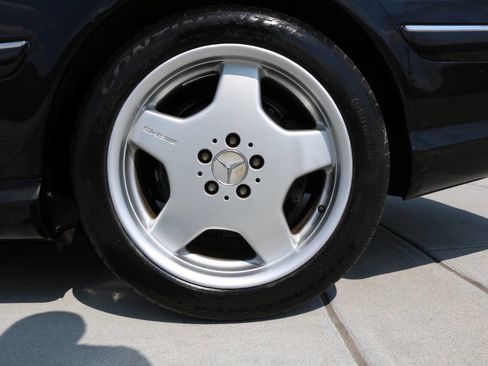 Used 2002 Mercedes-Benz CL 500 w/ CL2 Sport Pkg image 44