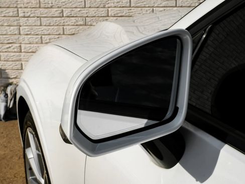 Used 2020 Volvo S60 T5 Momentum image 35