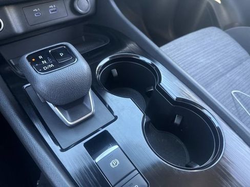 Used 2023 Nissan Rogue SV FWD image 24