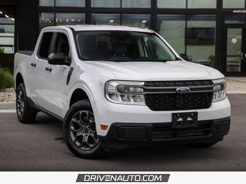 Used 2022 Ford Maverick XLT image 1