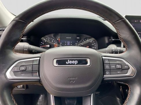 Used 2022 Jeep Compass Limited AWD/4WD image 17