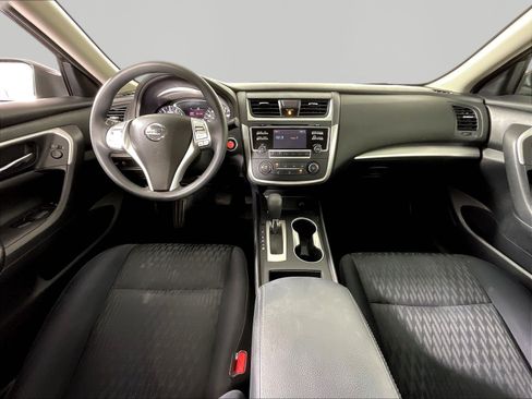 Used 2018 Nissan Altima 2.5 S w/ S Convenience Package FWD image 7