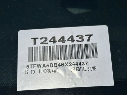 Used 2025 Toyota Tundra Limited w/ TRD Off-Road Package AWD/4WD image 14