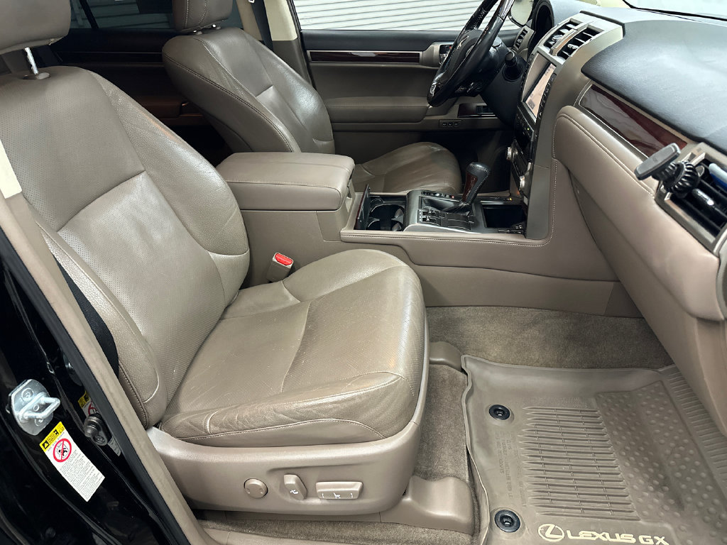 Used 2017 Lexus GX 460 Premium AWD/4WD image 15