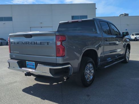 Used 2022 Chevrolet Silverado 1500 LT image 13