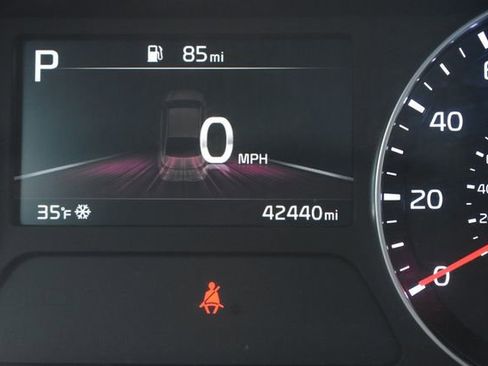 Used 2024 Kia Forte LXS image 16