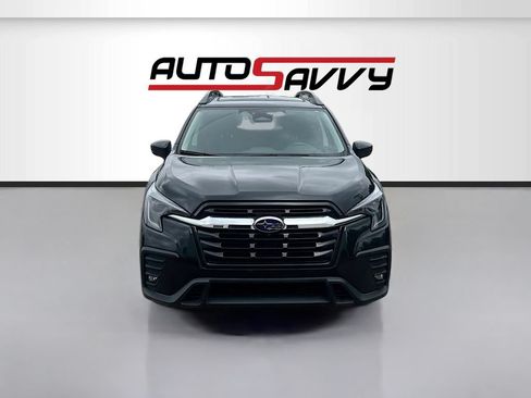 Used 2024 Subaru Ascent Limited w/ Technology Package AWD/4WD image 2