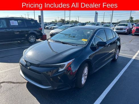 Used 2024 Toyota Corolla XLE FWD image 12