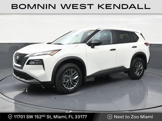Used 2023 Nissan Rogue S FWD video 1