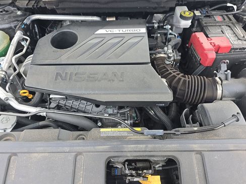 Used 2022 Nissan Rogue SV AWD/4WD image 21
