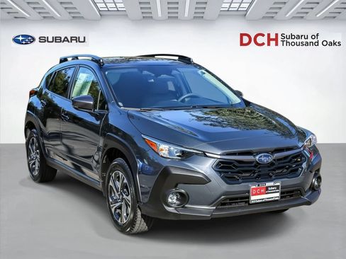 Used 2024 Subaru Crosstrek 2.0i Premium AWD/4WD image 3