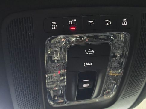 Used 2022 Mercedes-Benz GLS 450 4MATIC image 50