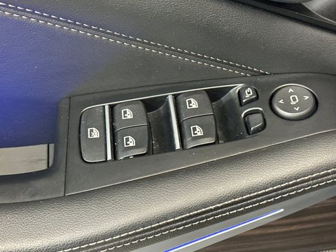 Certified 2025 BMW X5 sDrive40i w/ M Sport Package image 14