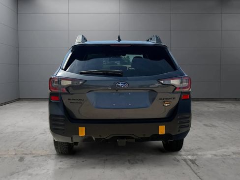 Used 2022 Subaru Outback Wilderness AWD/4WD image 11