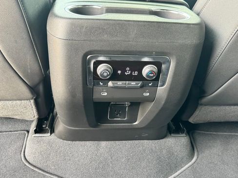 Used 2024 Chevrolet Tahoe RST w/ Luxury Package image 18