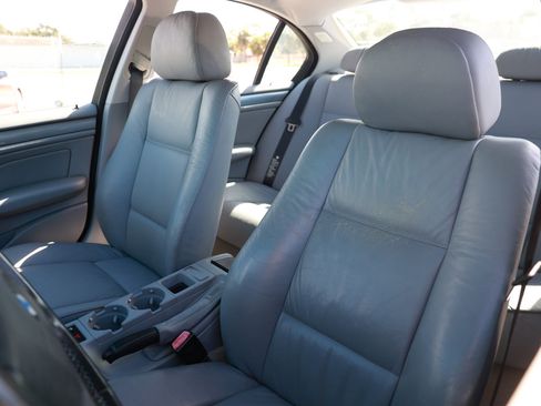 Used 1999 BMW 323i Sedan image 6